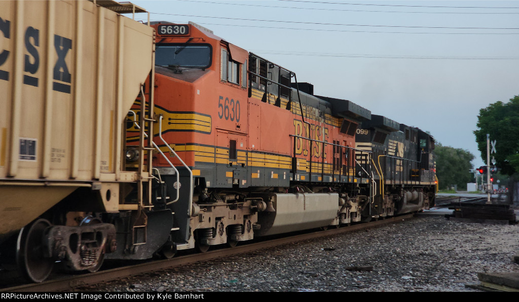 BNSF 5630